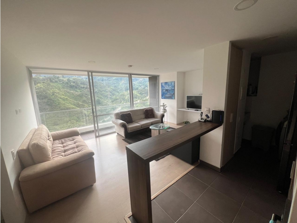 SE VENDE HERMOSO APARTAMENTO, UBICADO EN LA ESTRELLA, SECTOR LA ALDEA — foto 3