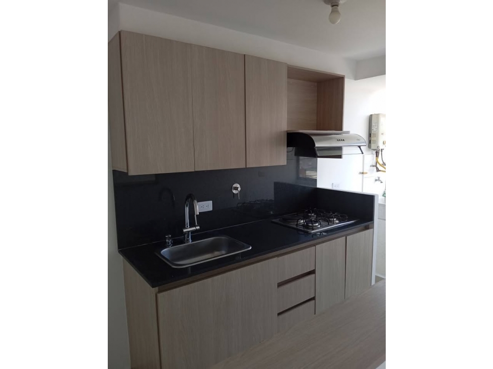 SE ARRIENDA APARTAMENTO EN ENVIGADO, SECTOR LA CUENCA