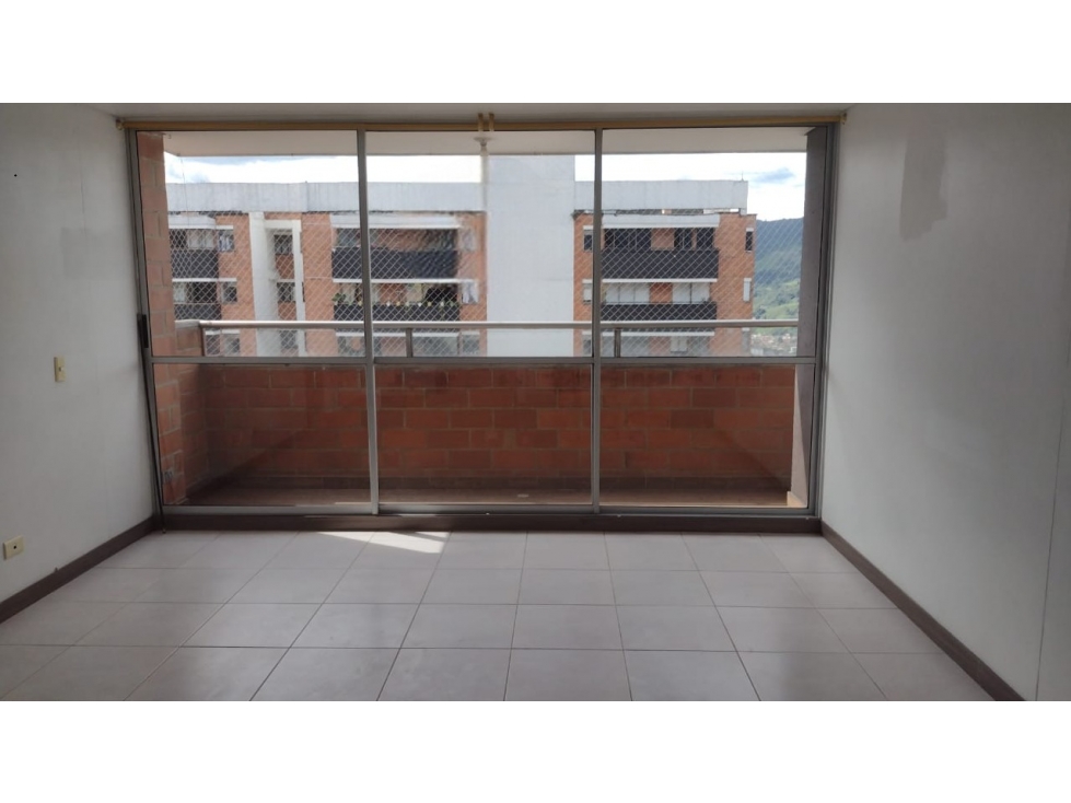 SE ARRIENDA APARTAMENTO EN LA ESTRELLA, SECTOR FERREERIA