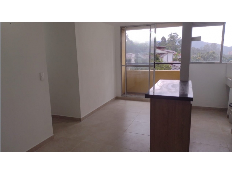 SE VENDE APARTAMENTO EN LA ESTRELLA, SECTOR CASA JARDIN