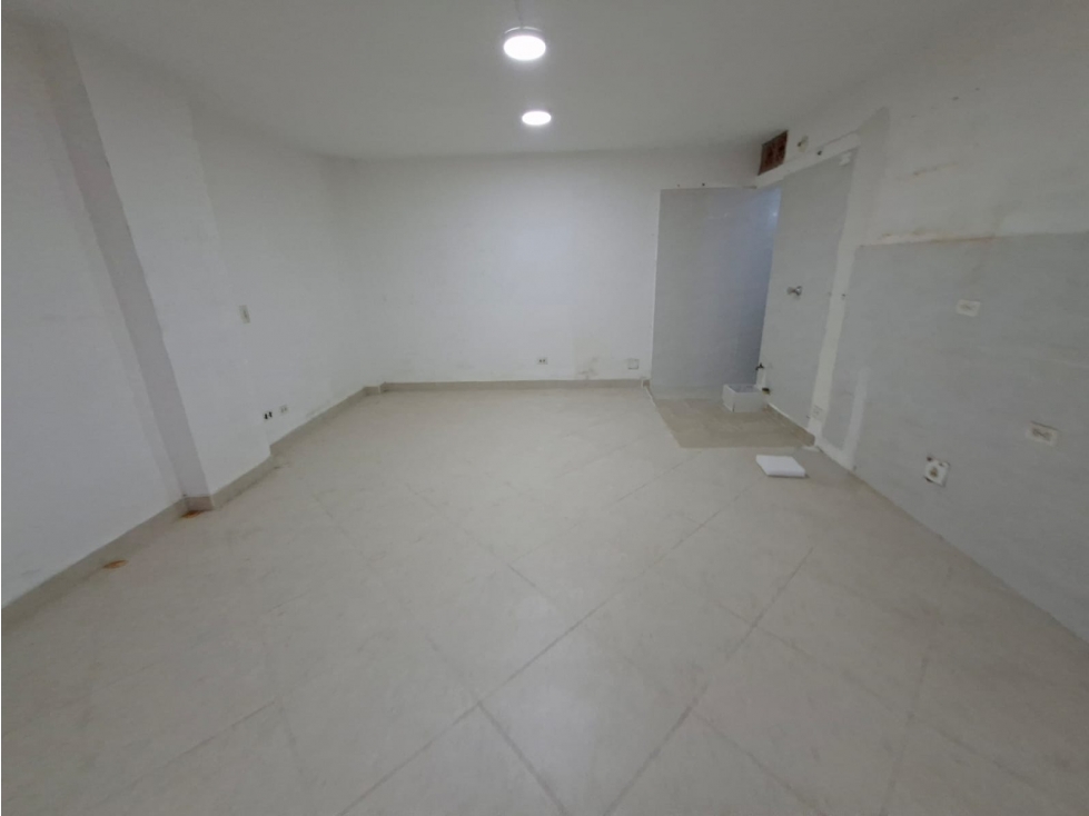SE ARRIENDA LOCAL EN SABANETA, SECTOR SAN JOSE - 5