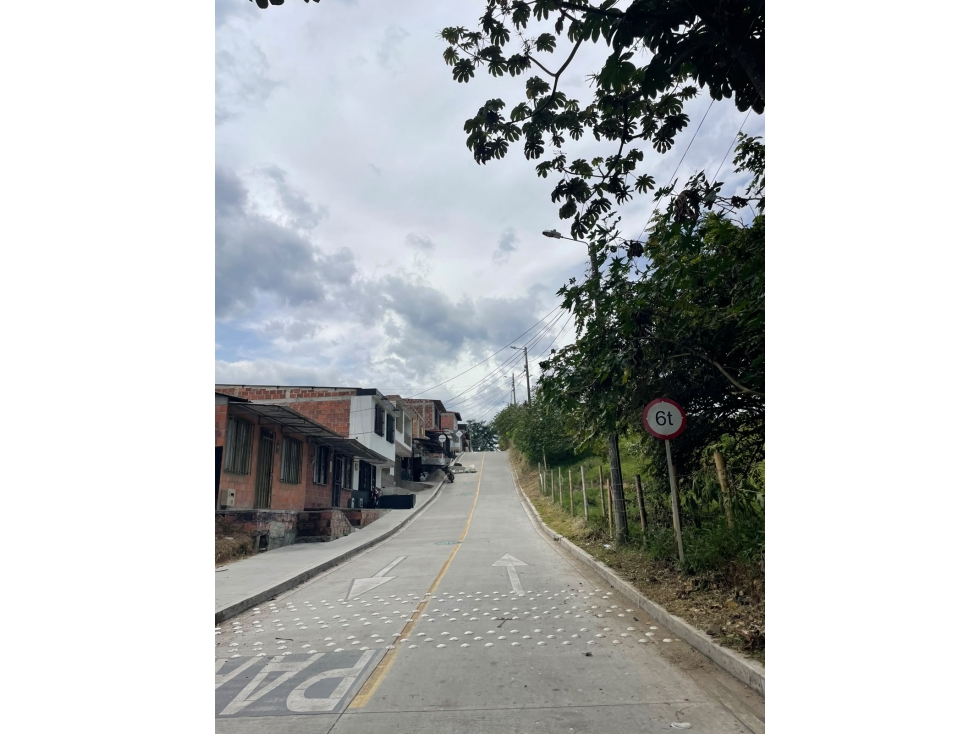 SE VENDE CASA BARRIO SAN MIGUEL TEBAIDA QUINDIO — foto 3