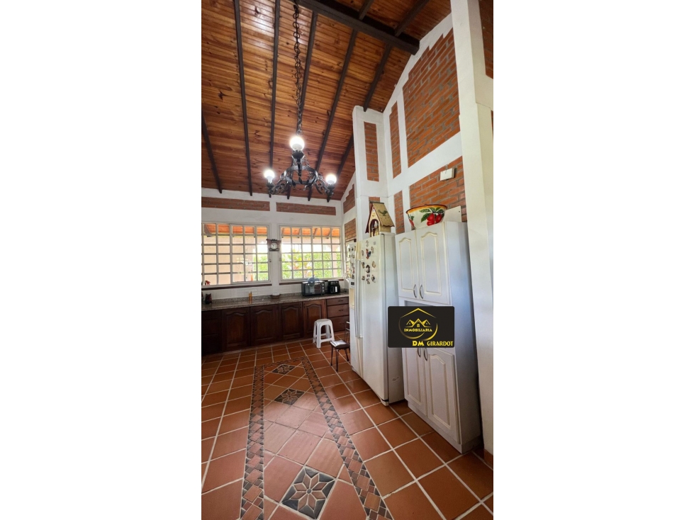 SE VENDE EXCELENTE CHALET AGUA BONITA CALARCA,QUINDIO — foto 5