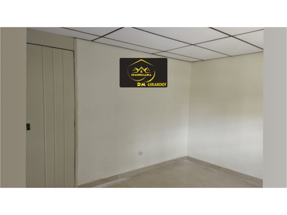SE VENDE CHALET CONDOMONIO LOS ALMENDROS, VIA CALARCA BARRAGAN — foto 2