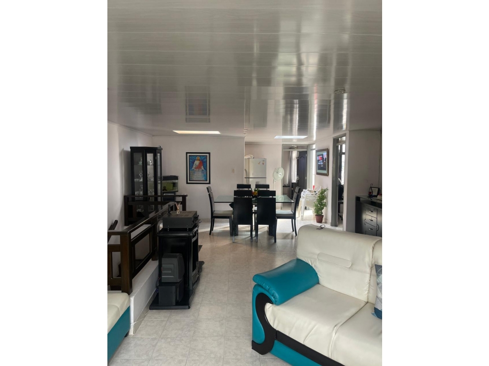 SE VENDE MAJESTUOSA CASA CALARCA QUINDIO