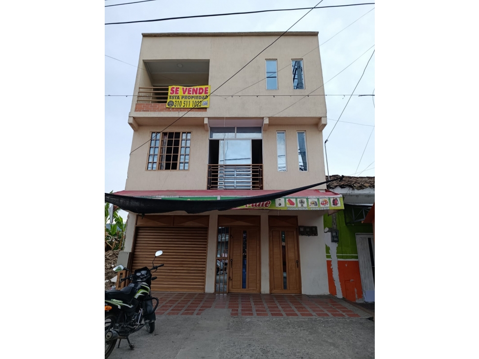 SE VENDE PROPIEDAD DE TRES NIVELES, EN SAN PEDRO VALLE DEL CAUCA