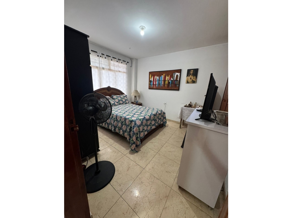 SE VENDE CASA DE DOS PISOS AVENIDA COLON CALARCA QUINDIO — foto 2