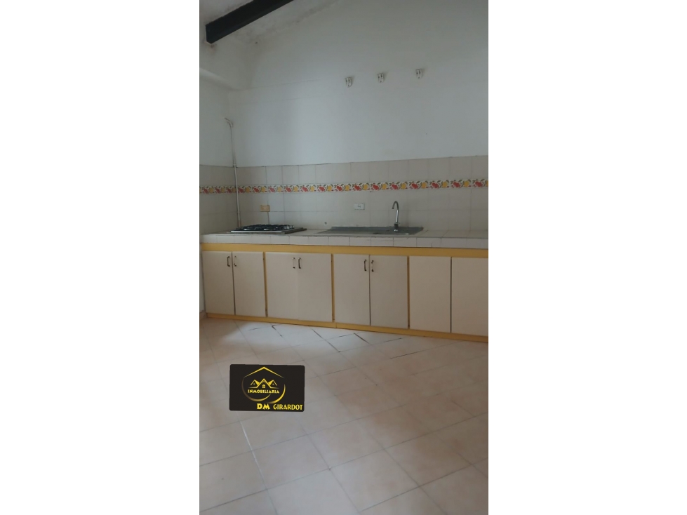SE VENDE APARTAMENTO EN EL SEGUNDO PISO CARMEN DE APICALA — foto 4