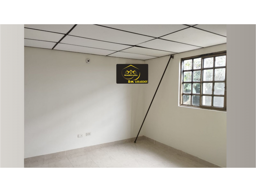 SE VENDE CHALET CONDOMONIO LOS ALMENDROS, VIA CALARCA BARRAGAN — foto 4