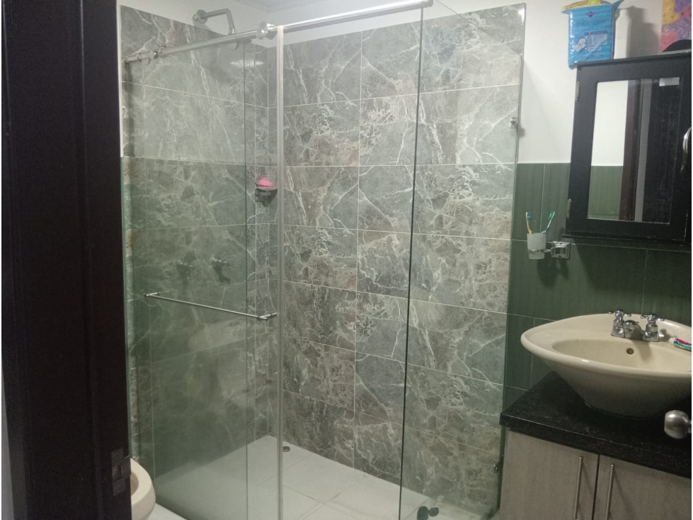 SE VENDE HERMOSA CASA EN VERSALLES, CALARCA QUINDIO — foto 6