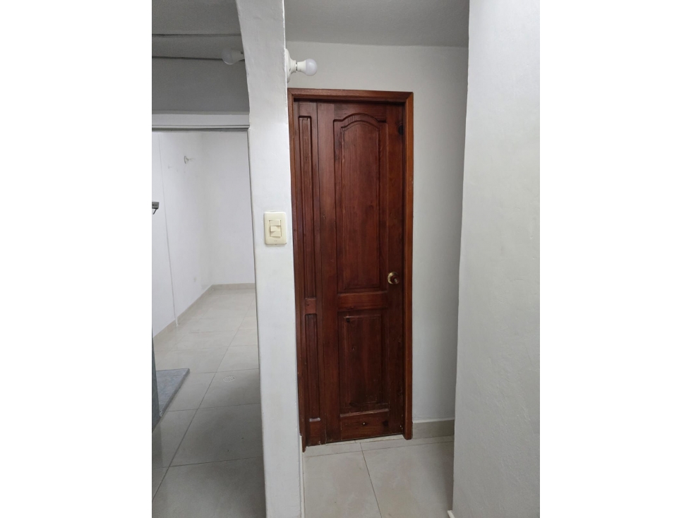 SE VENDE ESPECTACULAR CASA MELGAR TOLIMA - 4