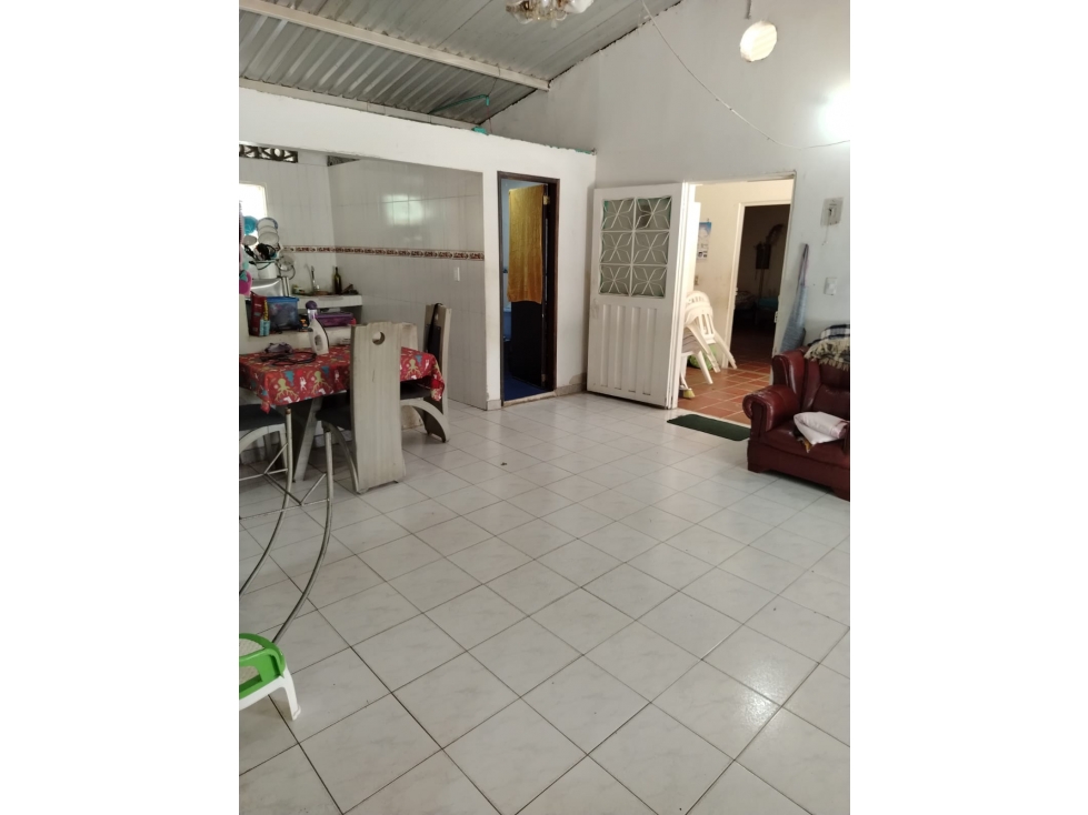CASA DE DOS VIVIENDAS VIA VEREDA APICALA - 4
