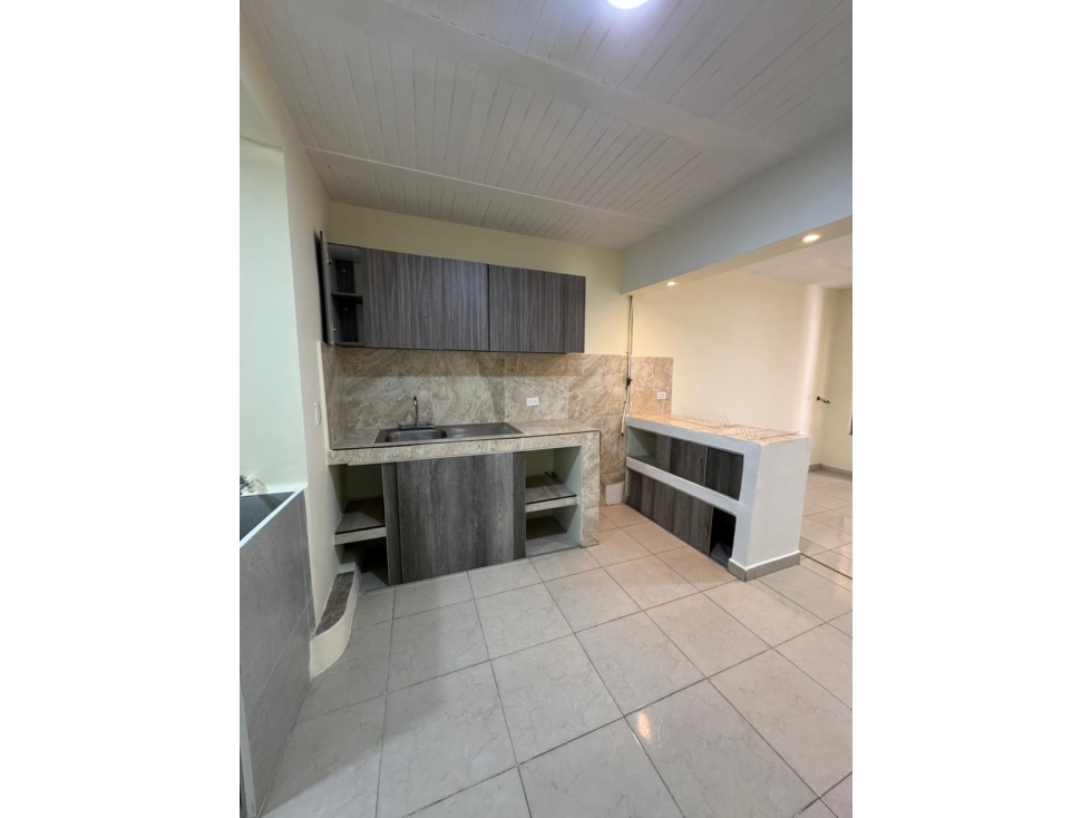 SE VENDE APARTAMENTO DE PRIMER PISO BARRIO LA ISLA CALARCA QUINDIO — foto 3
