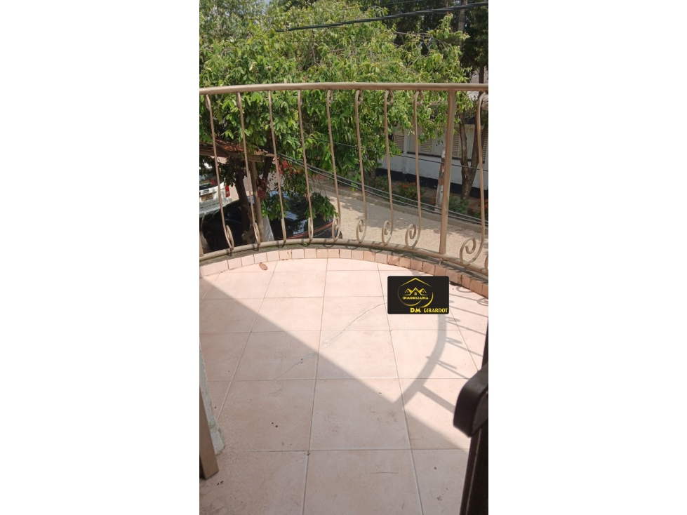 SE VENDE APARTAMENTO EN EL SEGUNDO PISO CARMEN DE APICALA — foto 2