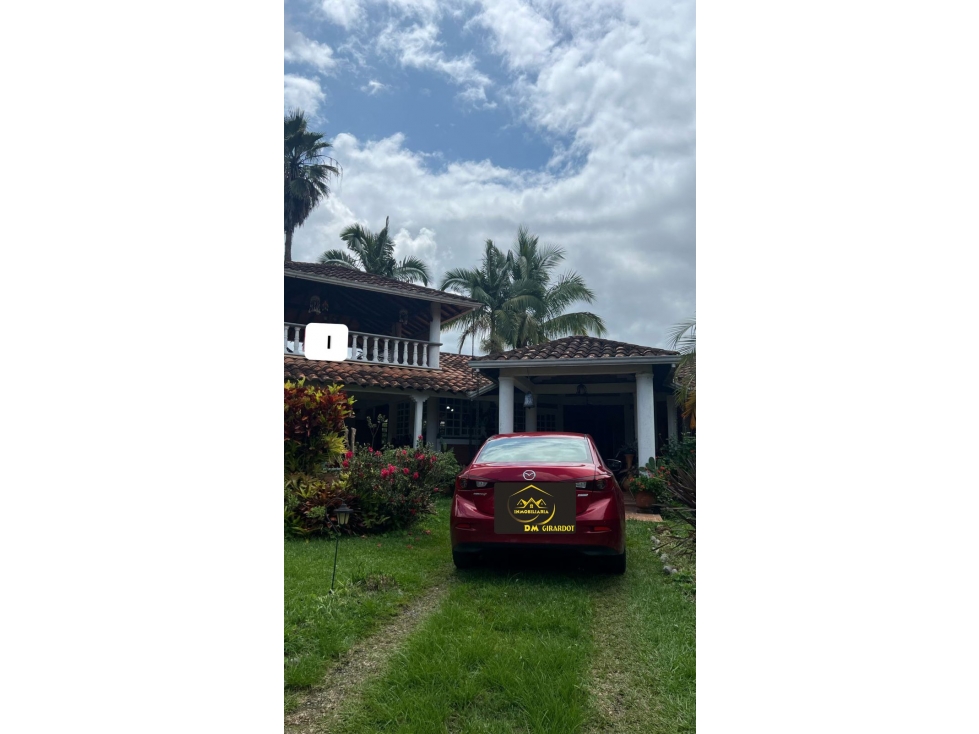 SE VENDE EXCELENTE CHALET AGUA BONITA CALARCA,QUINDIO