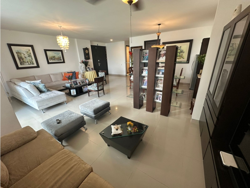 APARTAMENTO EN VENTA EN ALTOS DE RIOMAR — foto 3