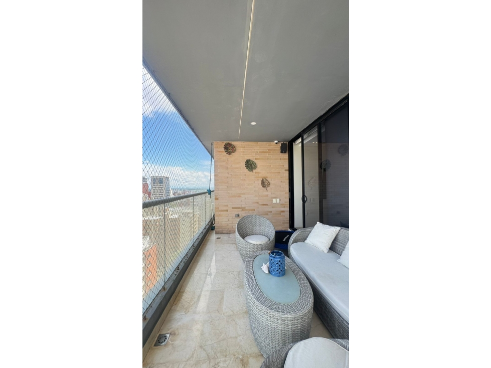 APARTAMENTO EN VENTA EN ALTO PRADO PISO ALTO — foto 5