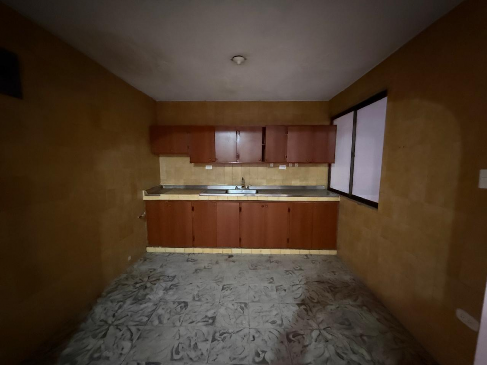 Vendo Edificio en Atanasio Girardot — foto 4