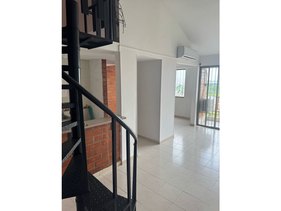 Apartamento en Venta Barrio La Hacienda, Cali