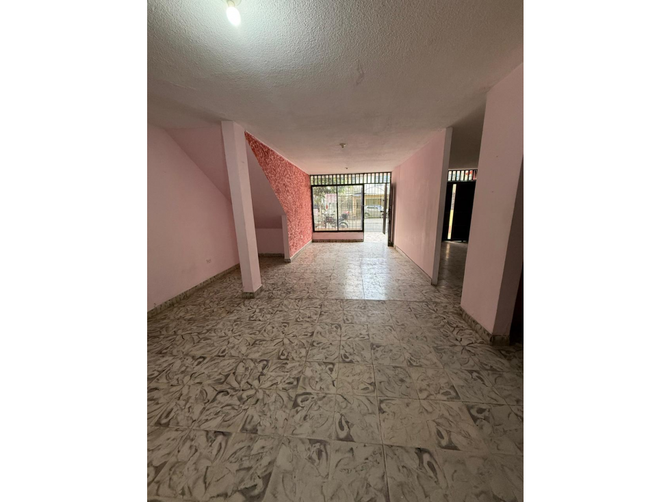 Vendo Edificio en Atanasio Girardot — foto 2