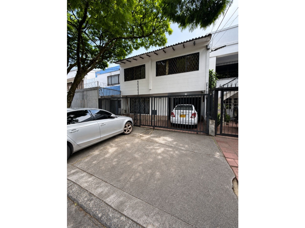 Casa de 2 Niveles en Venta Barrio La San Fernando Nuevo, Cali