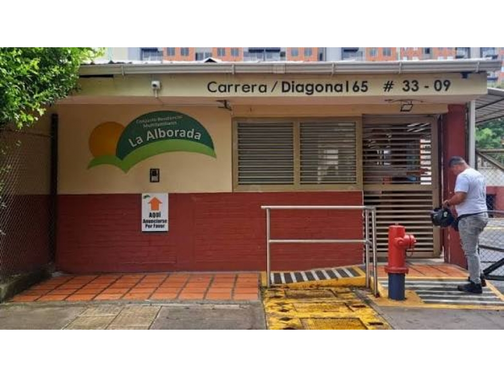 Apartamento en Venta en La Alborada Conjunto La Alborada 2, Cali