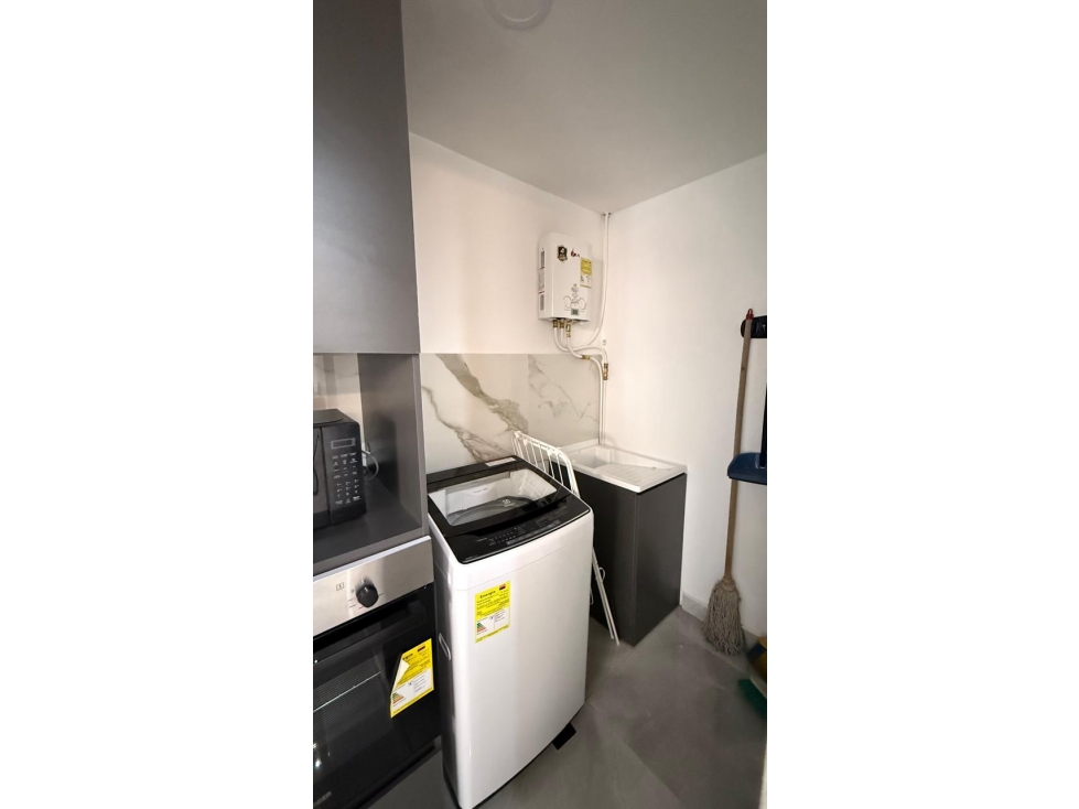 Se Alquila Apartamento Amoblado — foto 2