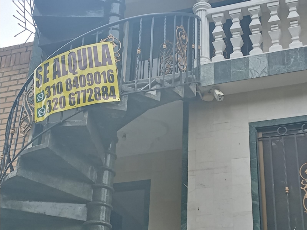 Casa de 2 Niveles en Venta Barrio José Holguín Garces, Cali — foto 4