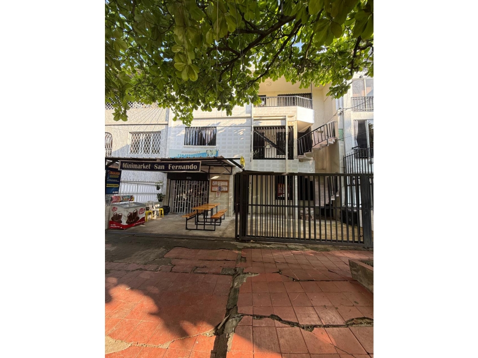 Casa/ Bodega en Alquiler Barrio San Fernando, Cali