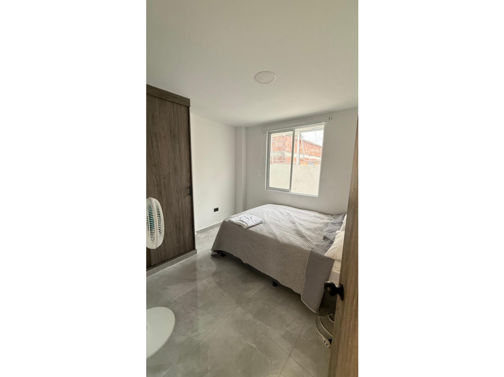 Se Alquila Apartamento Amoblado — foto 5
