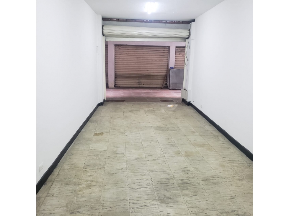 Se Alquila Bodega — foto 3