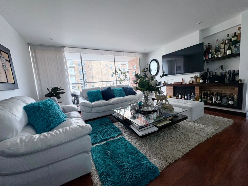 APARTAMENTO EN VENTA CALLEJA BAJA