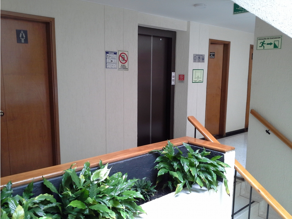 OFICINA EN VENTA VIRREY — foto 2