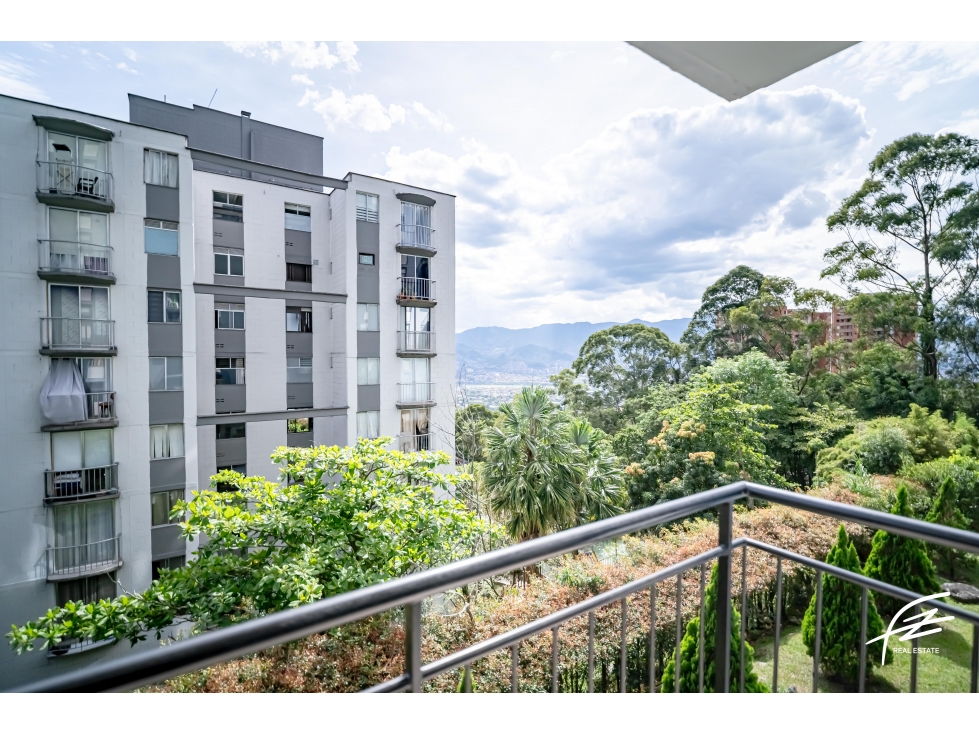 VENTA DE APARTAMENTO EN LA LOMA DE LOS BERNAL
