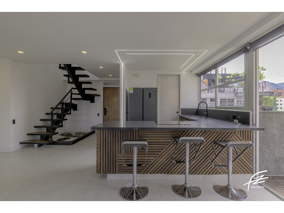 DÚPLEX EN VENTA EN EL POBLADO,MEDELLÍN. — foto 2