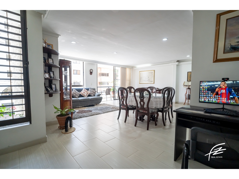 APARTAMENTO EN VENTA EN LAURELES, MEDELLÍN — foto 2