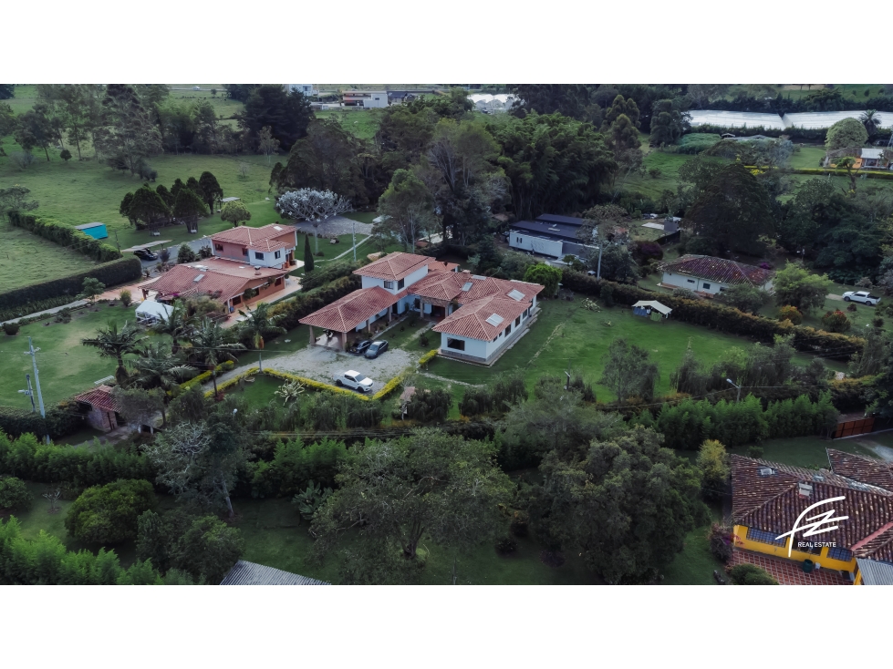 CASA CAMPESTRE EN VENTA EN LA CEJA, ANTIOQUIA