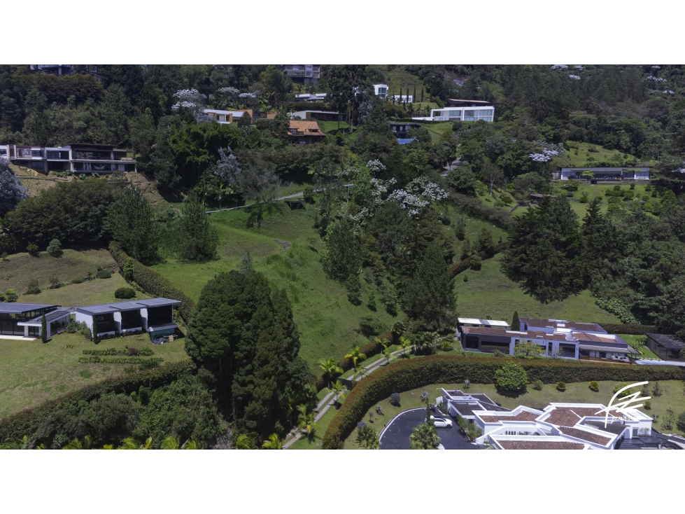 LOTE EN VENTA EN ENVIGADO, ANTIOQUIA — foto 4