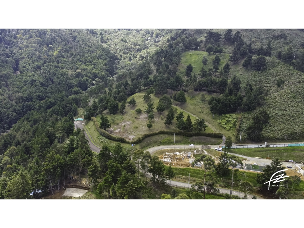 LOTE EN VENTA EN EL ALTO DE LAS PALMAS, MEDELLÍN — foto 2