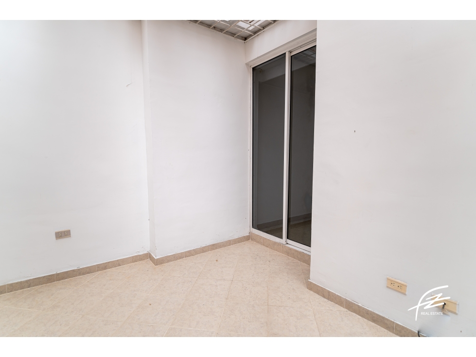 APARTAMENTO EN VENTA EN LAURELES, MEDELLÍN — foto 2