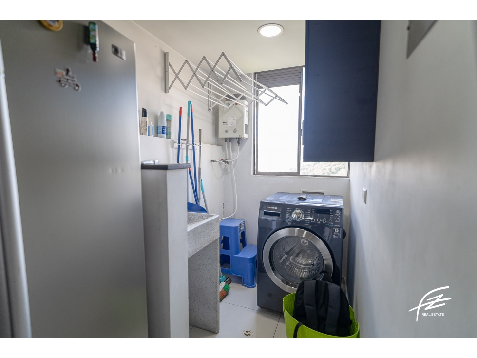 APARTAMENTO EN VENTA EN LAS PALMAS, MEDELLÍN — foto 2