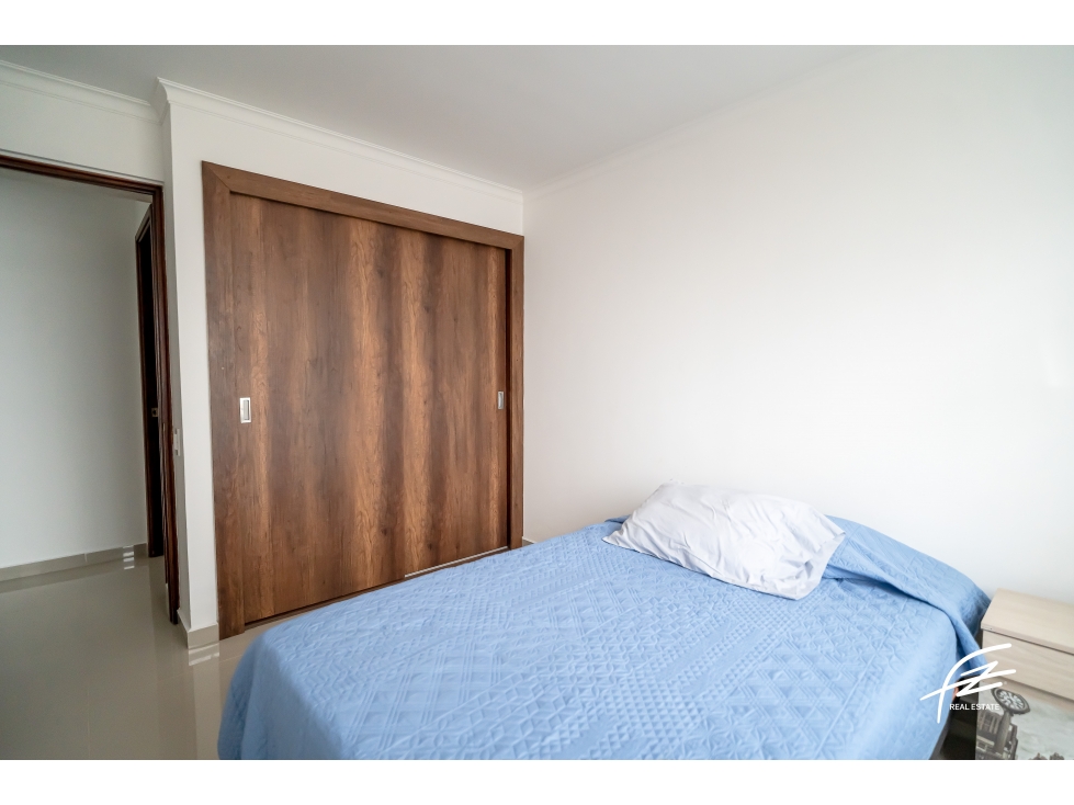 APARTAMENTO EN VENTA EN LA CASTELLANA, MEDELLÍN — foto 2