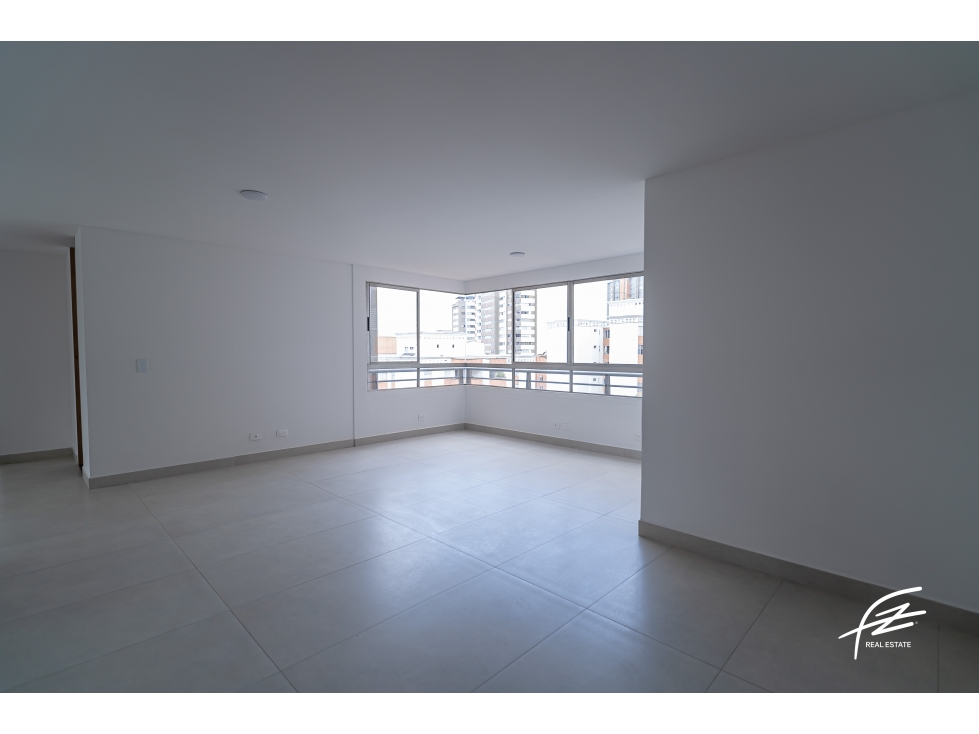 APARTAMENTO EN VENTA EN EL POBLADO, MEDELLÍN — foto 2