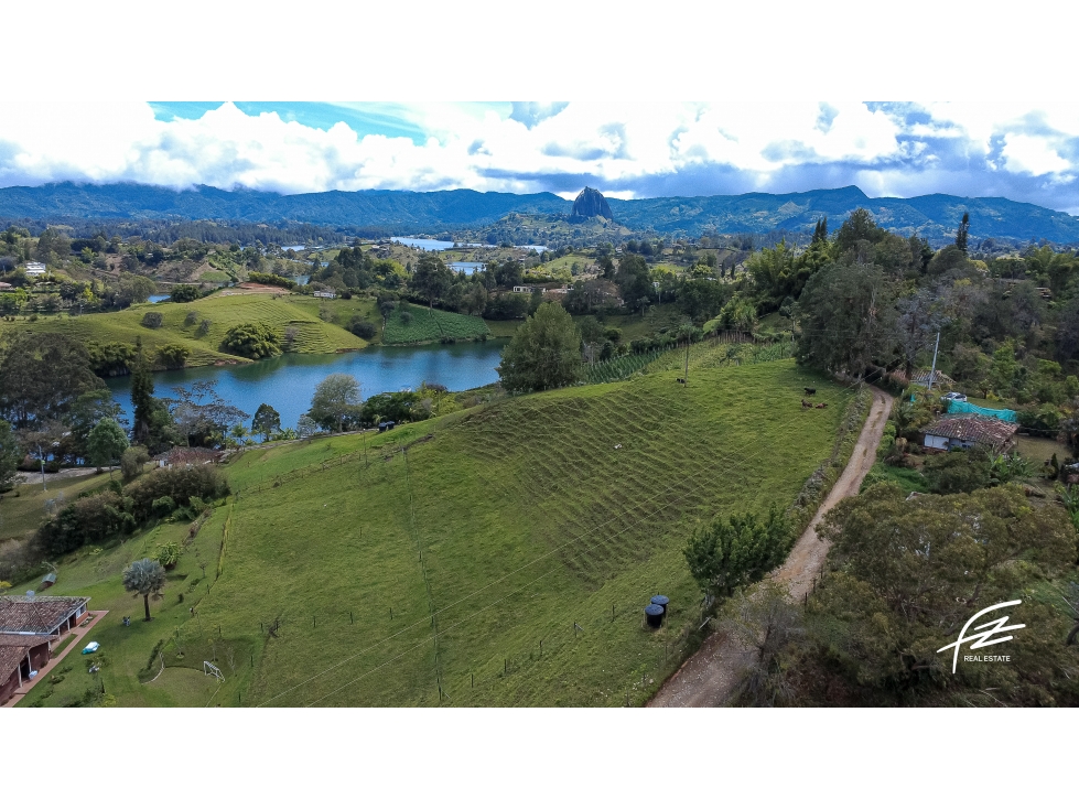 LOTE EN VENTA EN GUATAPÉ, ANTIOQUIA — foto 2