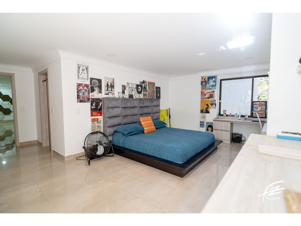 APARTAMENTO EN VENTA EN EL POBLADO, MEDELLÍN