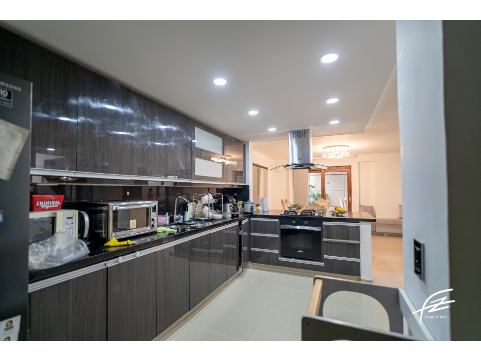 CASA EN VENTA EN EL POBLADO MEDELLIN, ANTIOQUIA