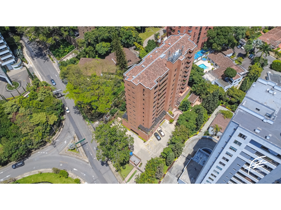 APARTAMENTO EN VENTA EN CASTROPOL EL POBLADO, MEDELLIN ANTIOQUIA