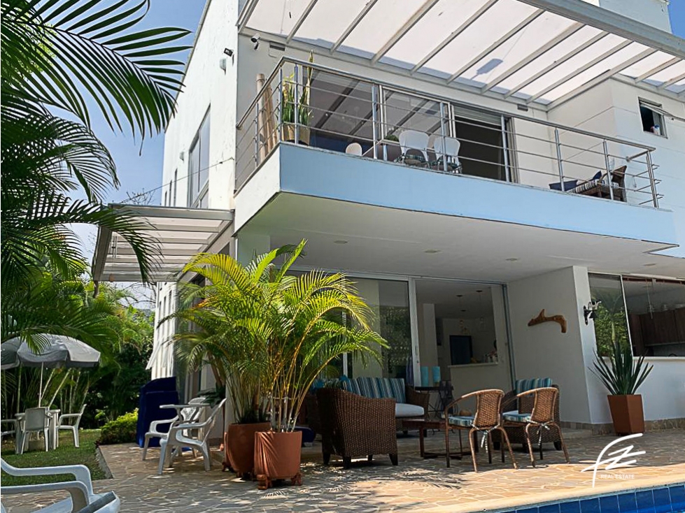 CASA EN VENTA EN SAN JERONIMO, ANTIOQUIA