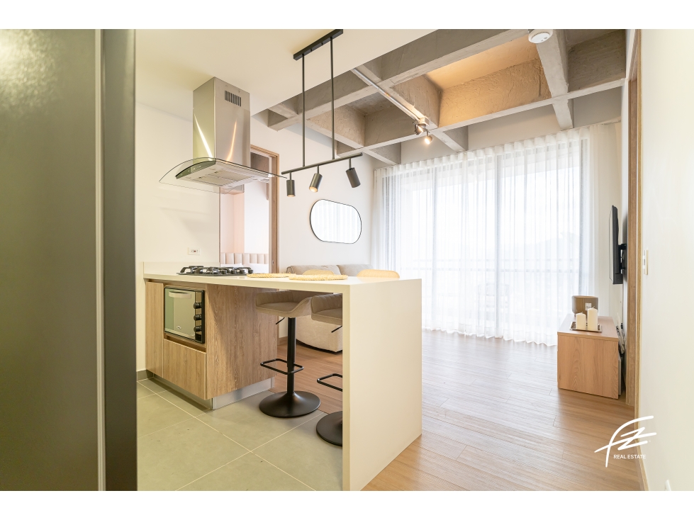 APARTAMENTO AMOBLADO EN VENTA EN LA LOMA DEL ESCOBERO, ENVIGADO