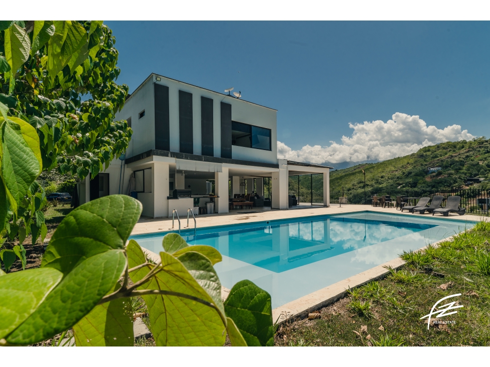 FINCA EN VENTA EN SOPETRÁN, ANTIOQUIA — foto 2